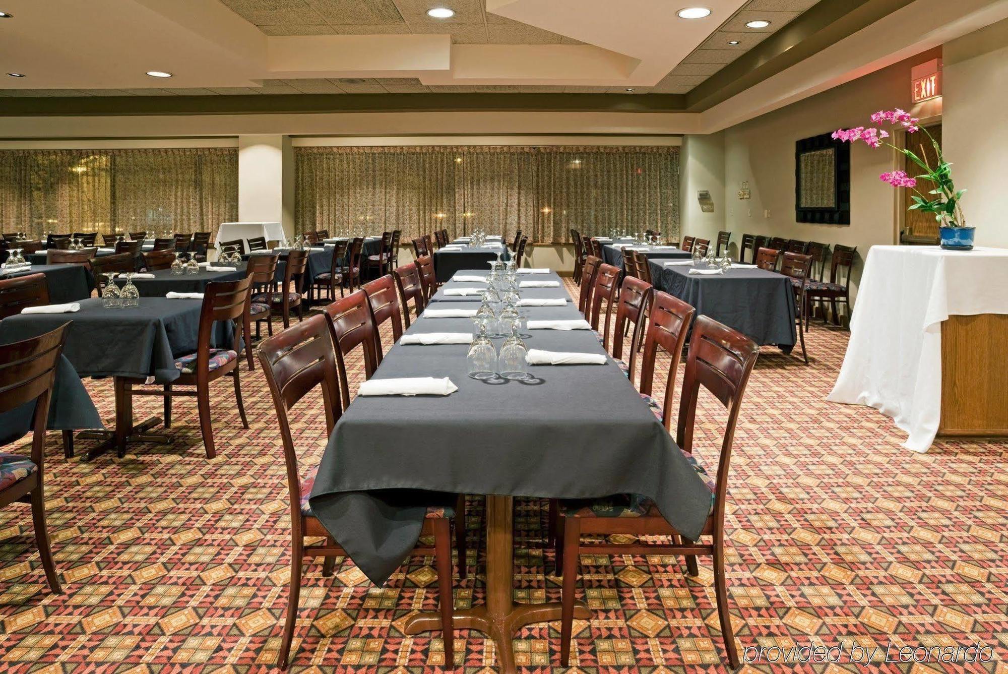 Doubletree By Hilton St. Paul, Mn Hotel Saint Paul Exterior photo
